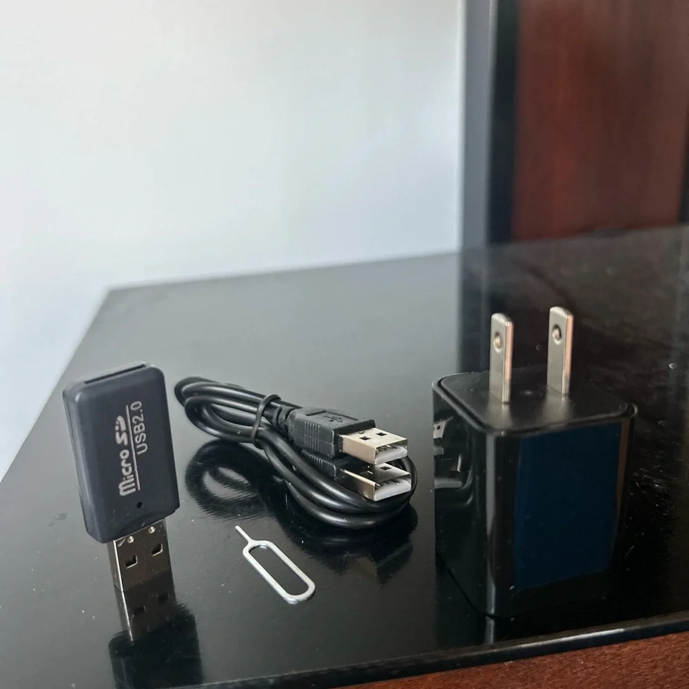 Smart Charger Hidden Camera - Black
